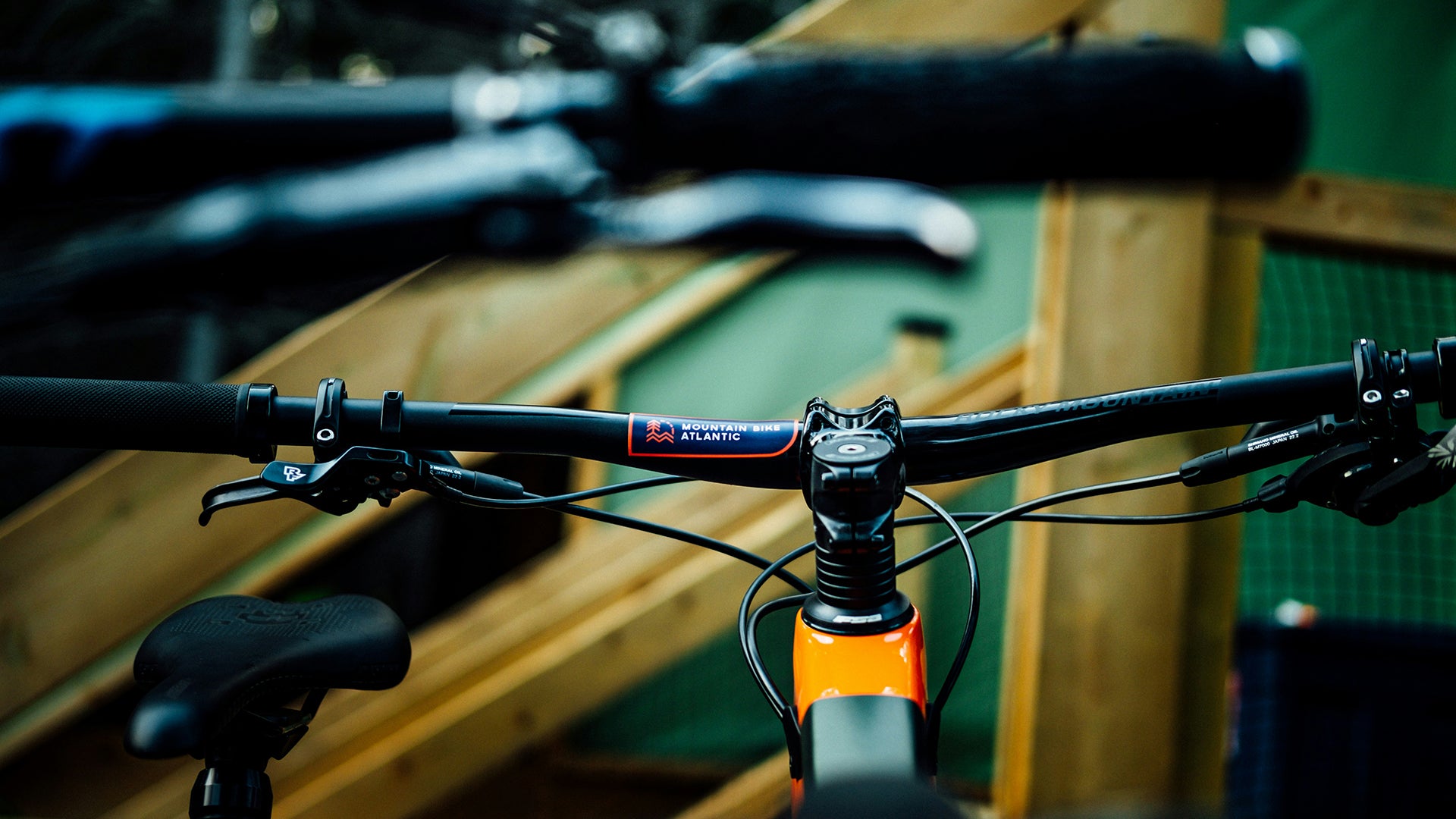 bike blog or die: How Hard Can You Clamp Carbon Handlebars Before