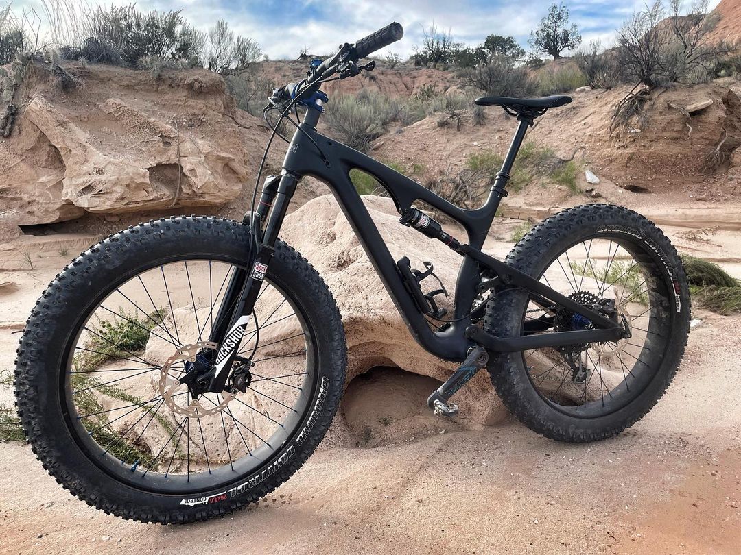 What is a fat bike? Everything you need to know about fat-tyre