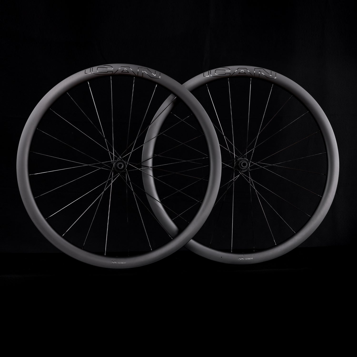 Profile Design Jeu de roues de route GMR 38 Carbon Tubeless Dernier Profile Design Jeu de roues de route GMR 38 Carbon Tubeless Dernier