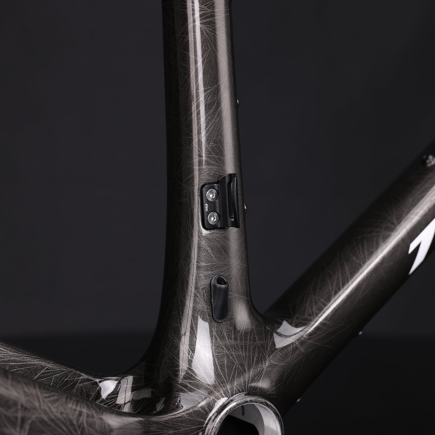 ICAN Graro gravel bike frame in ice crack paintjob