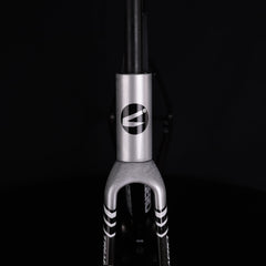 ICAN Graro gravel bike frame in ice crack paintjob